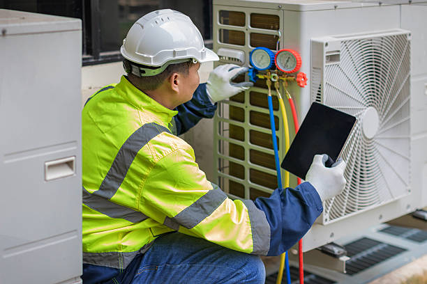 Professional Hvac technician working in Groton, CT